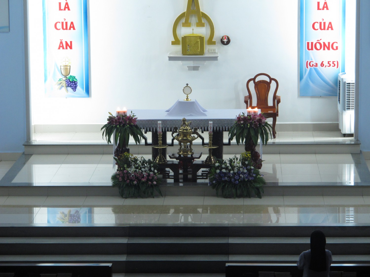 24 giờ với Chúa - Ảnh: MTGNT